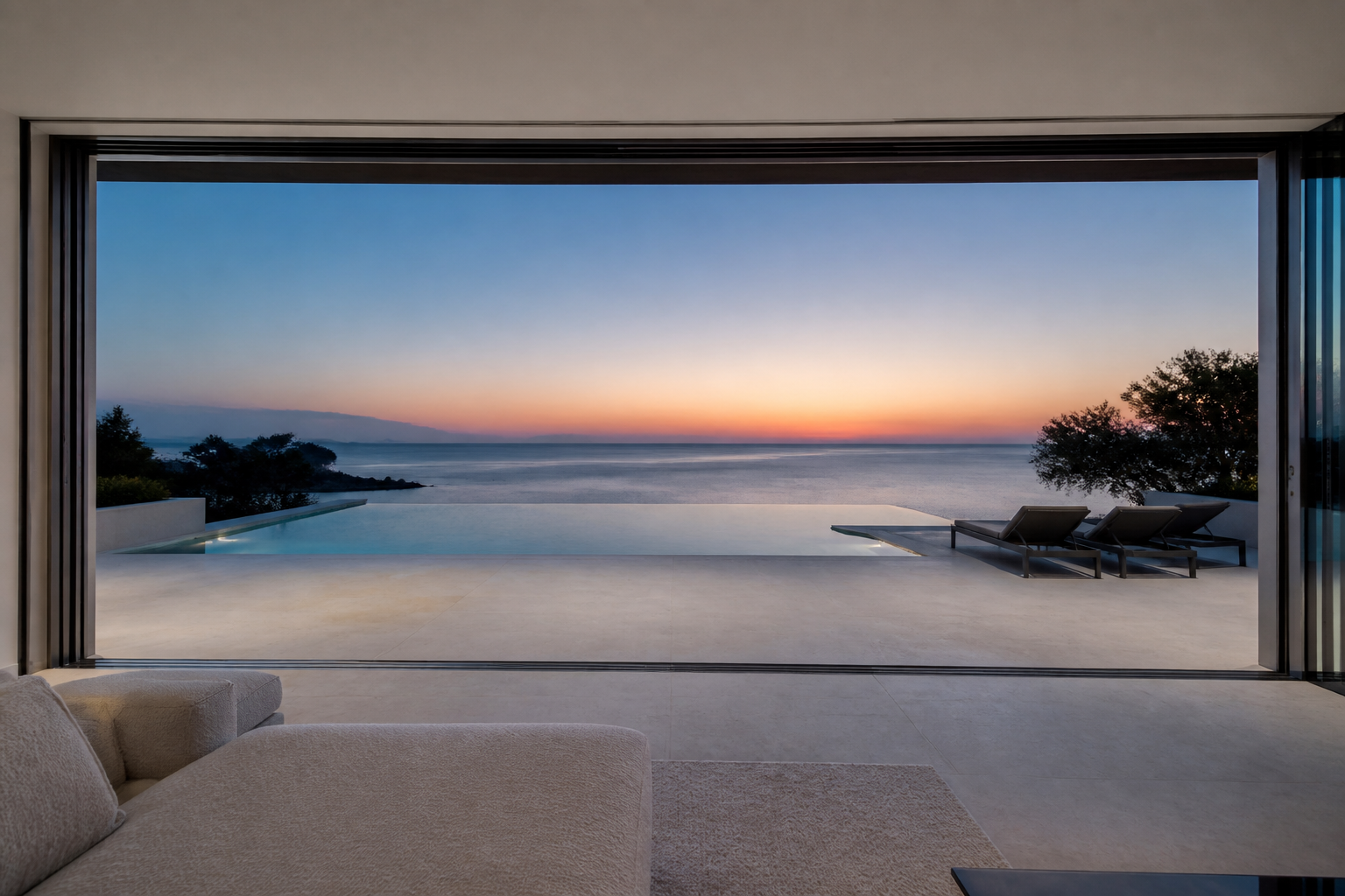 VLX 138 Panoramic Sliding Door in Palm Beach, FL | TruePane Windows & Doors - detail 9