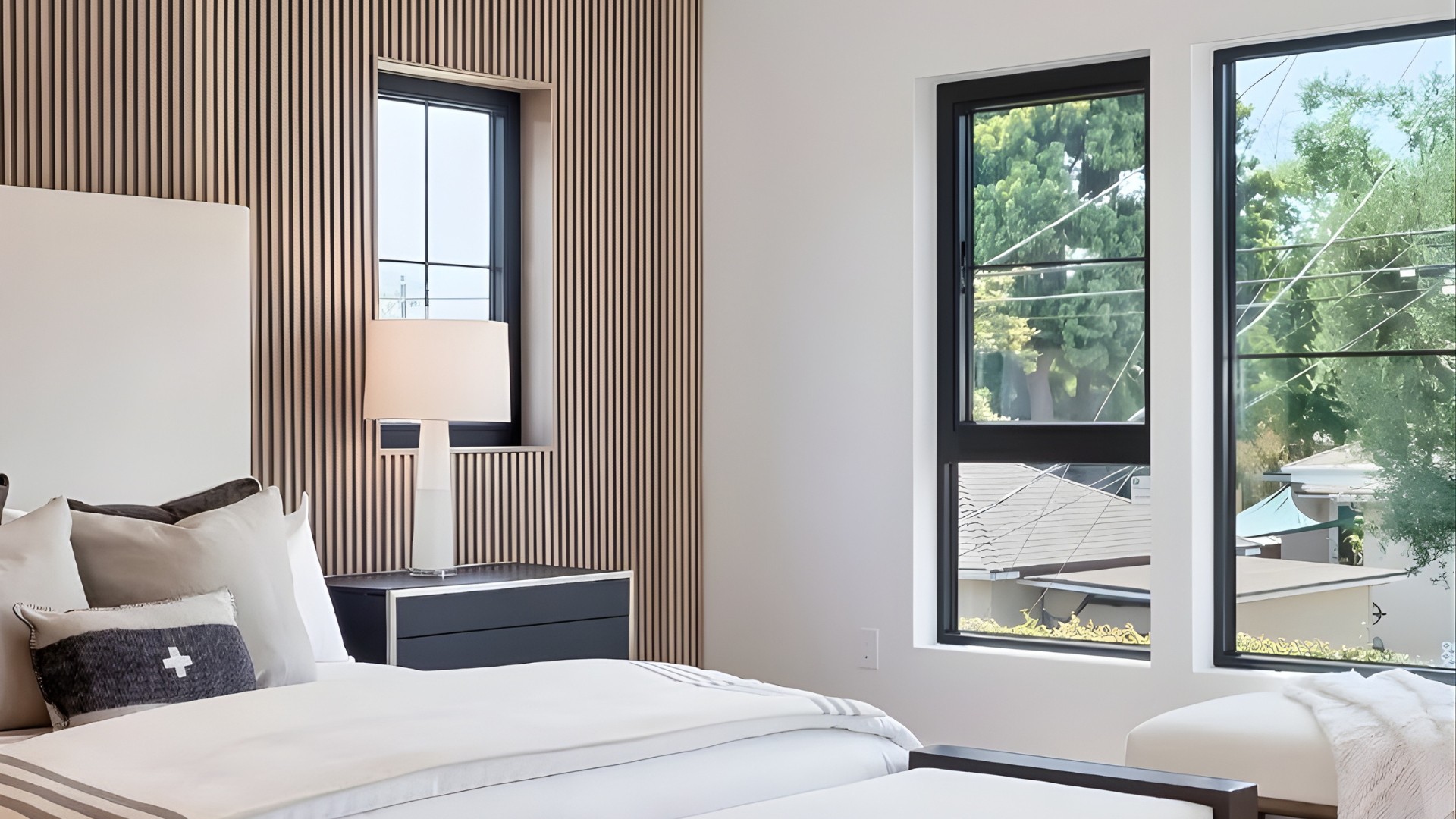 VLX 500 Single & Double Hung Window in Palm Beach, FL | TruePane Windows & Doors - detail 4